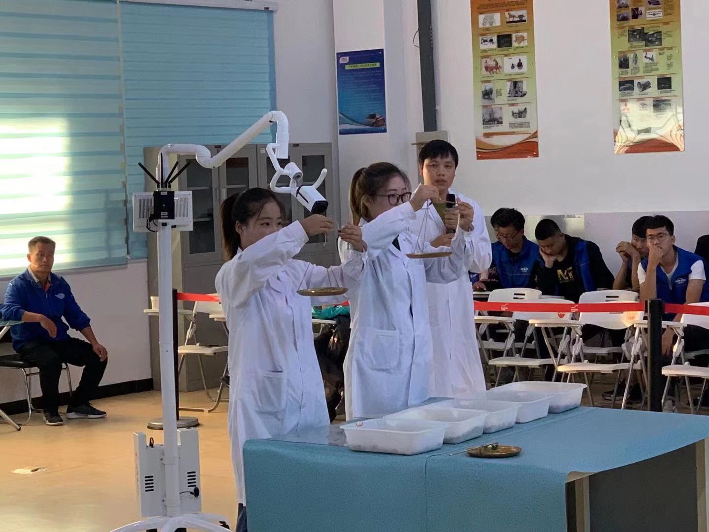 晋中职业技术学院移动车1